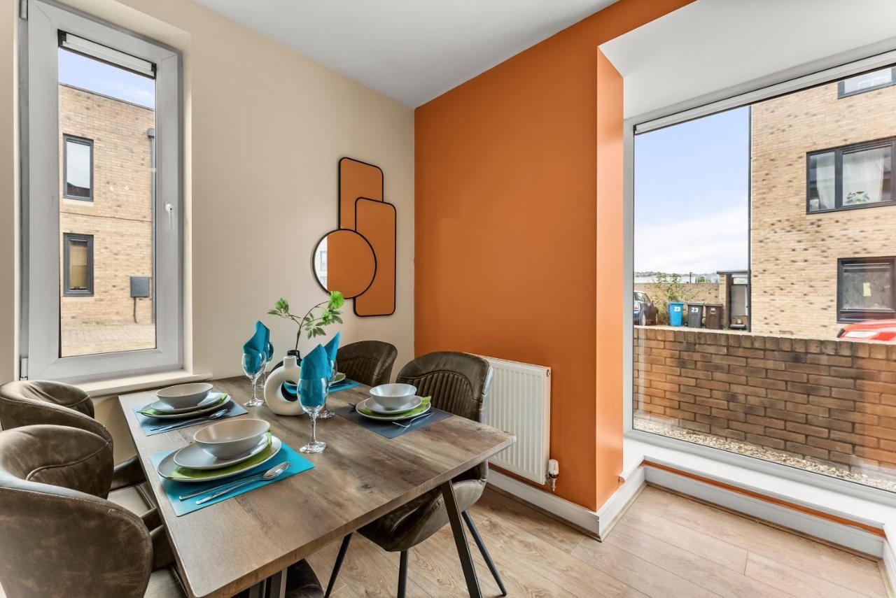 Sleek And Stylish 2 Bed With Garden And Parking Lägenhet Sheffield Exteriör bild