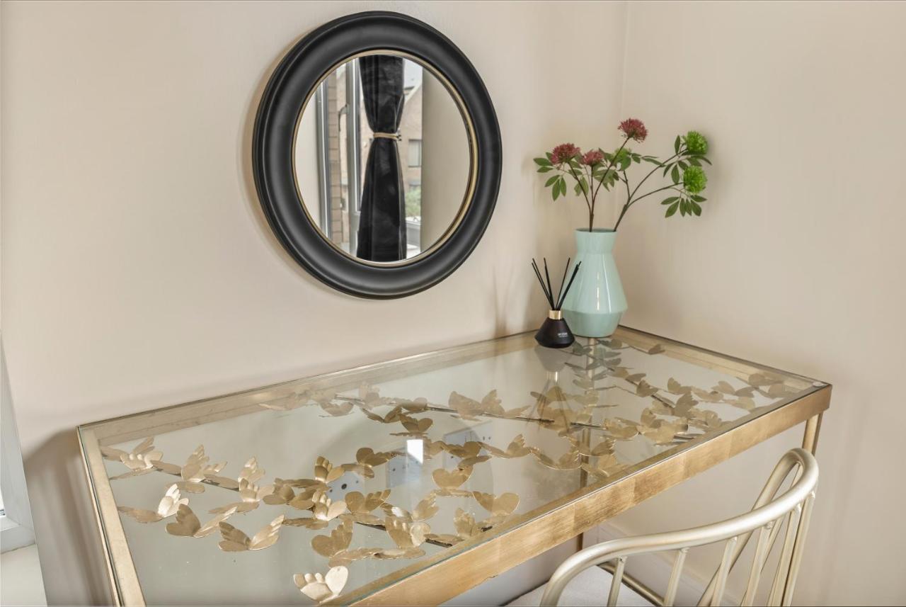 Sleek And Stylish 2 Bed With Garden And Parking Lägenhet Sheffield Exteriör bild